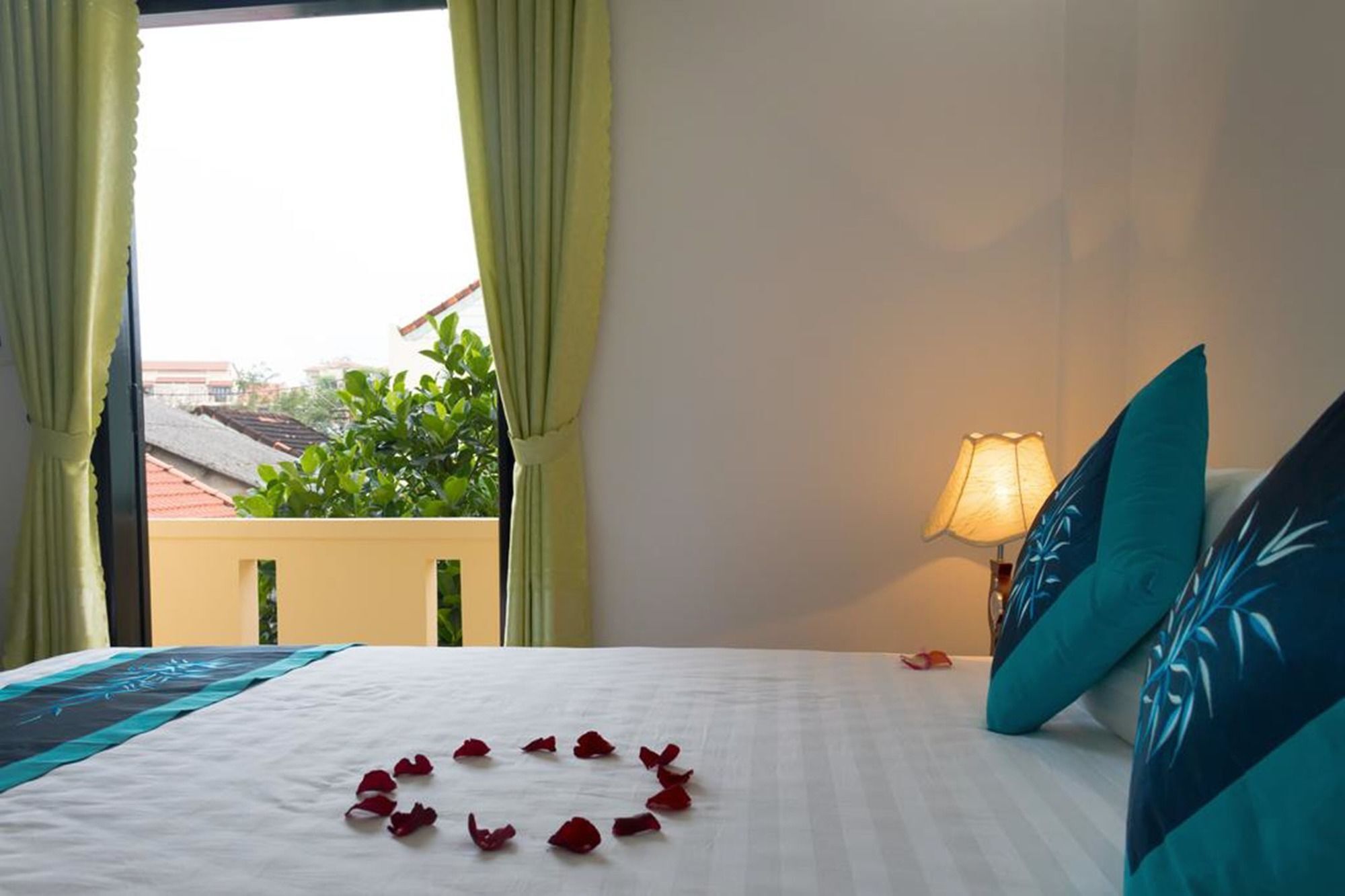 Sunshine Homestay ฮอยอัน ภายนอก รูปภาพ